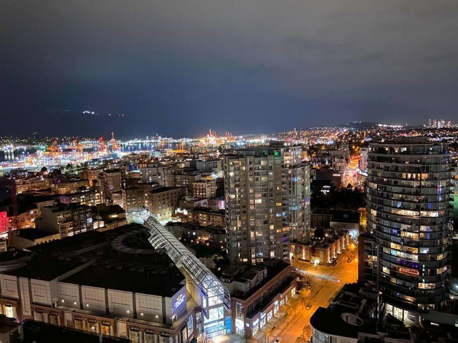Apartmán Downtown 3Br/2Ba+Views+Skytrain+Free Parking Vancouver Exteriér fotografie